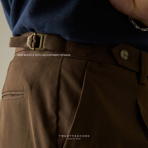 COLTER SINGLE PLEAT TROUSERS - BROWN