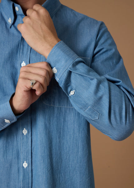 DENIM BUTTON DOWN COLLAR SHIRT - LIGHT BLUE