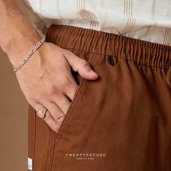 COOPER RELAXED SHORTS - BRICK (Extra Shorts)